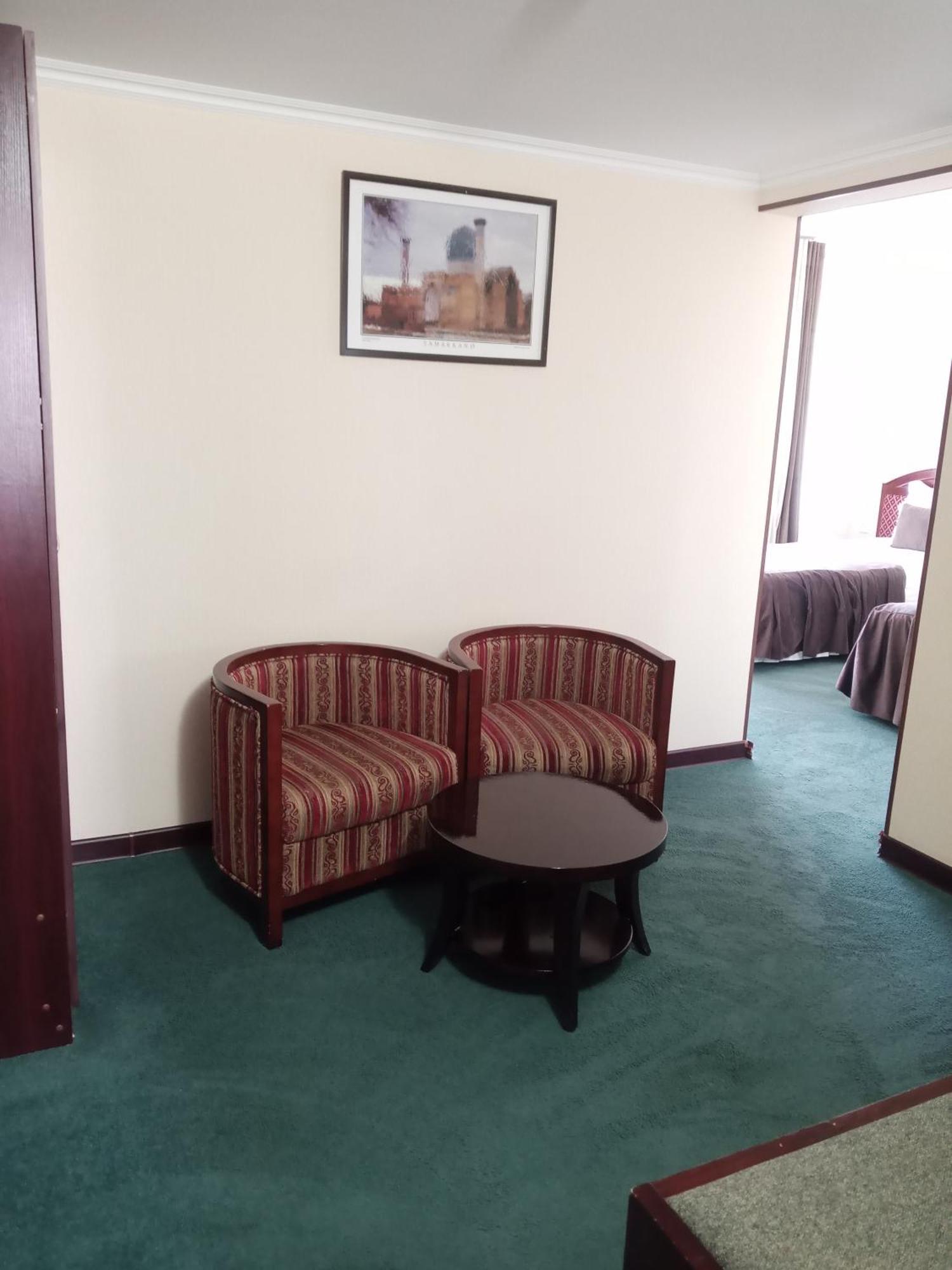 Hotel Grand Buhara Kültér fotó