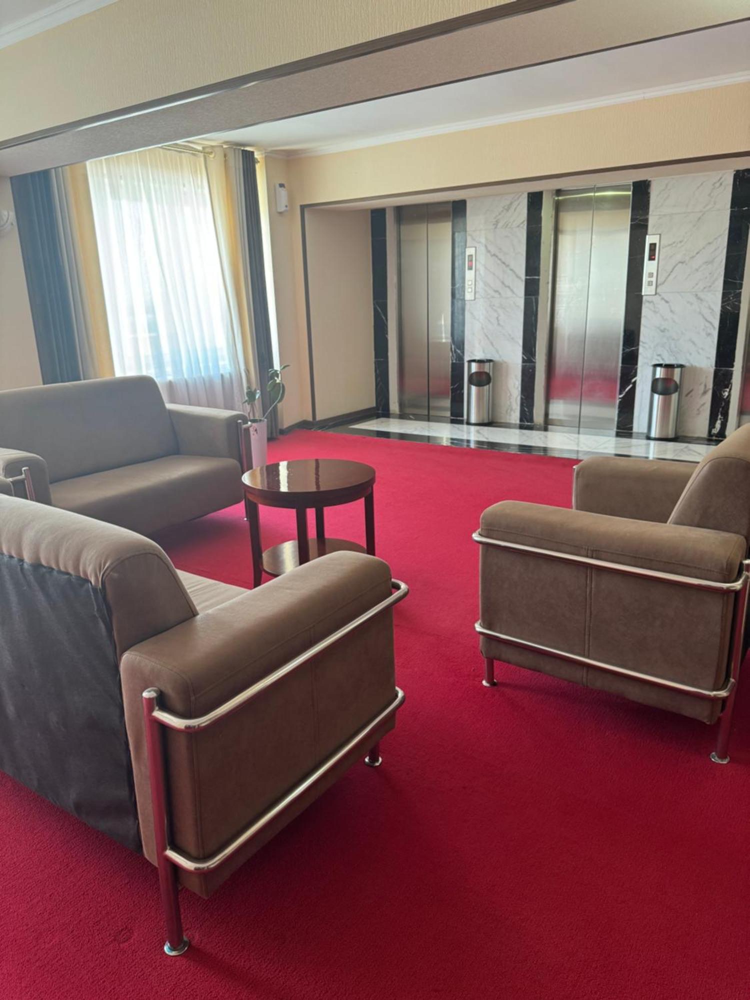 Hotel Grand Buhara Kültér fotó